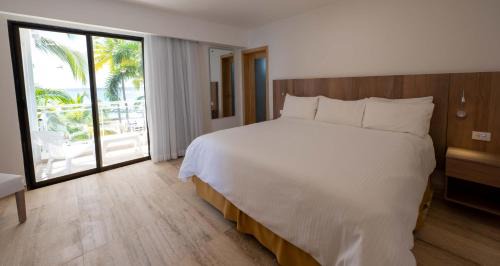 Dominicus Complejo | Viva Dominicus Palace by Wyndham, A Trademark All Inclusive