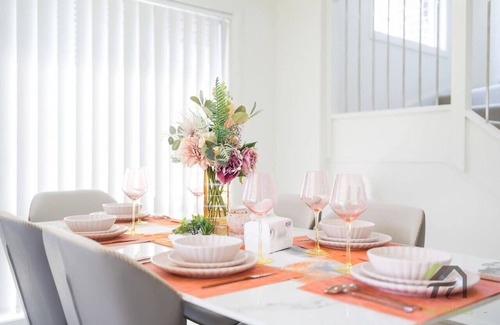 Bankstown Apartamento | Vivid home in Bankstown 2B2B