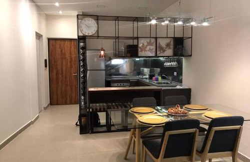 Yerba Buena Apartamento | Vivienda con hermosas vistas, al pie del cerro