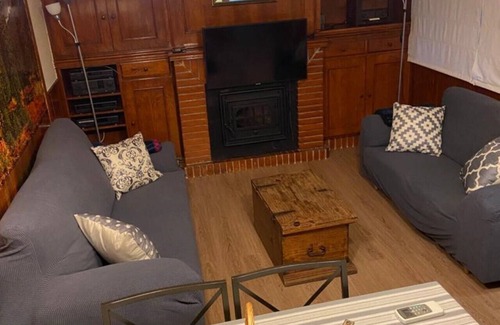 Candeleda Casa | Vivienda de Uso Turístico Alcántara