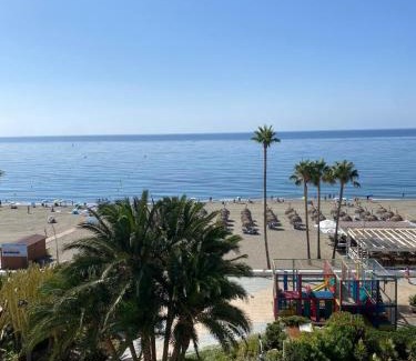 Centro histórico de Estepona Apartamento | Vivienda Monterreal primera línea playa