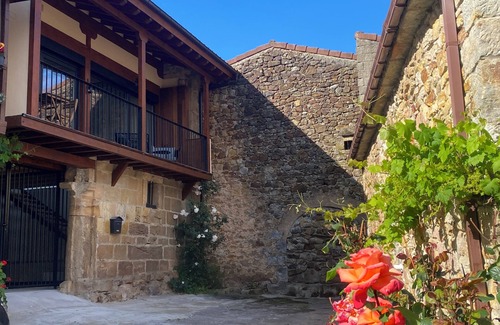 Lierganes Casa | Vivienda Rural EL Balcon DE Pámanes, una Preciosa y Moderna Casa Individual