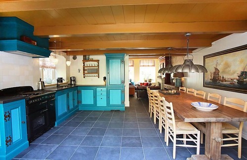 Enkhuizen Casa | Voc-Huys by Interhome