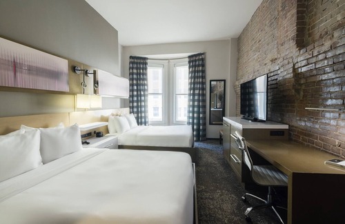 Downtown Memphis Hotel | voco Hotel Napoleon Memphis by IHG