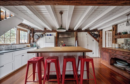 Bearsville Casa | Vogue ft Woodstock Barn