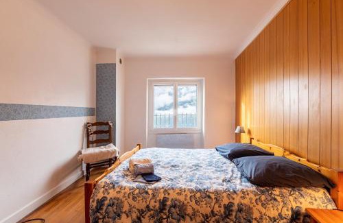 Aime Casa | Volets Verts