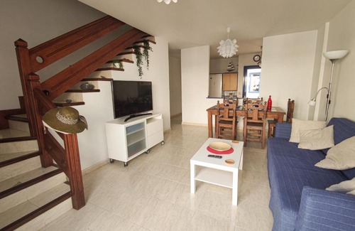 Caleta de Famara Apartamento | VolKKanrentals Casa Machín