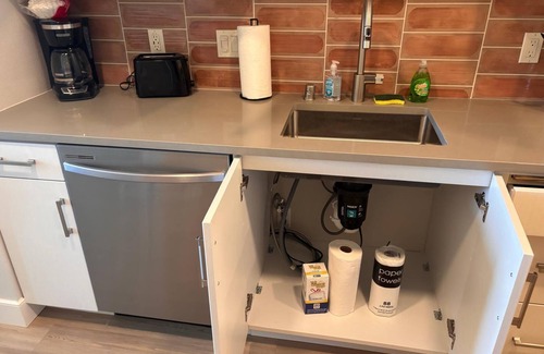 Grantville Apartamento | Vora Mission Valley East: Modern 1-Bedroom in Trendy San Diego