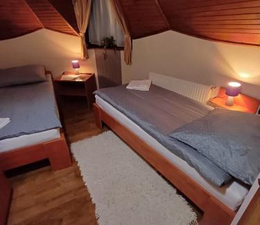 Mehkerek Cama Y Desayuno | Vozi Rooms