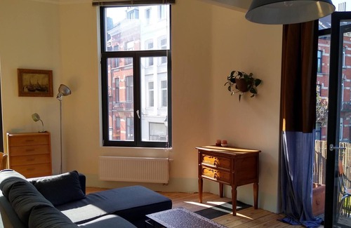 Sint-Gillis Apartamento | Vrbo Property