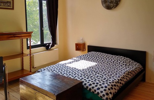 Sint-Gillis Apartamento | Vrbo Property