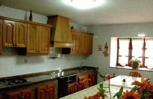 La Cueva Cabaña | Casa rural (alquiler íntegro) El Regueru para 15 personas