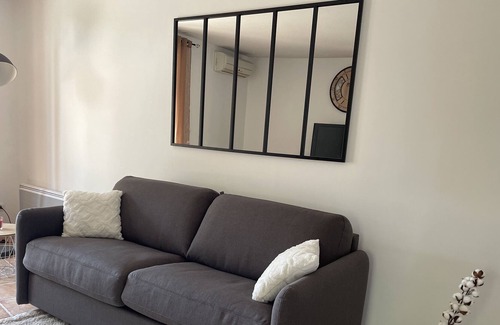 Goult Apartamento | Apartment