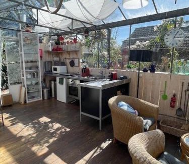 Hank Casa | Vrijstaande accommodatie Glamping de Kas InN