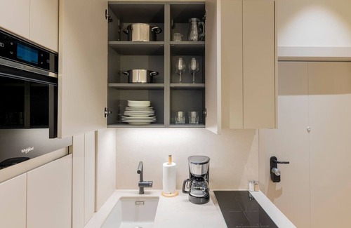 Palacio Apartamento | w Amazing Loft at Palacio Real