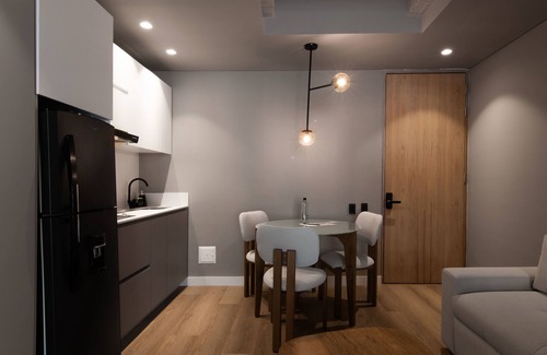 Usaquen Apartamento | w Cozy Loft w/ Modern Balcony in Unicentro