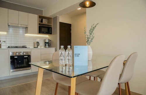 Santa Cruz Apartamento | w Impressive 2BR With Balcony in Miraflores