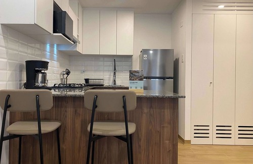 Santa Cruz Apartamento | w Refined 1BR in the Heart of Miraflores