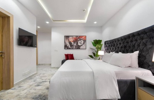 Lekki Phase 1 Hotel | W16 Waterfront Hotel and Apartments