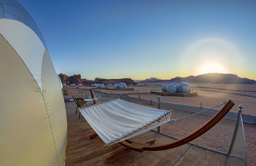 Wadi Rum Alquiler De RV | Wadi Rum Bubble Luxotel - Campsite