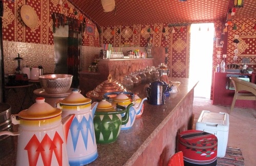 Wadi Rum Alquiler De RV | Wadi Rum Caravan Camp