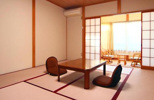 Kisami Casa | Wafu Pension Tamure