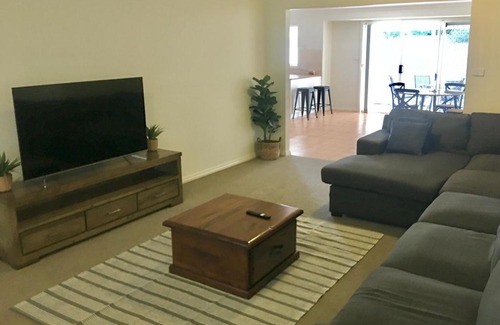 East Wagga Wagga Apartamento | Wagga Apartments #7