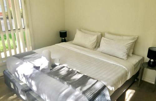 East Wagga Wagga Apartamento | Wagga Apartments #7