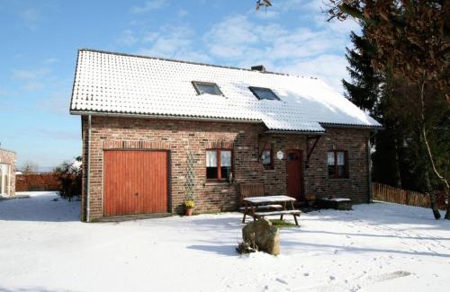 Waimes Casa | Waimes Forest-Edge Escape