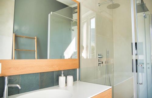 Lecco Apartamento | Wake of the lake - bright waterfront apartment