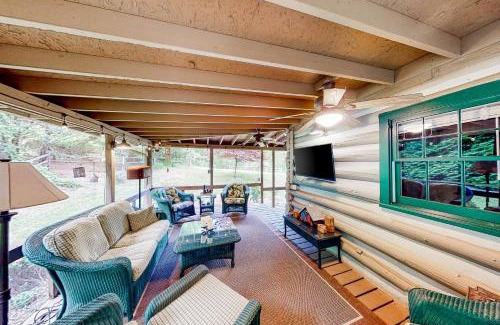 Franklin Casa | Wake Robin