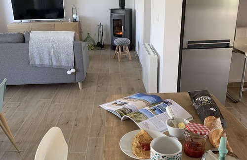 Plouescat Casa | Despertar con vistas al mar, en el corazón de Porsguen, 3 dormitorios, chimenea, jardín cerrado