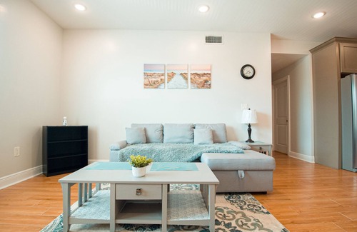 Biloxi Apartamento | 💥❤️WALK 2 SHORE🔥| SLEEPS 6 W/ W+D