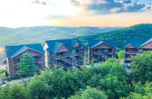 Indian Point Condominio | Walk in condo at The Cliffs Resort! Near SDC!
