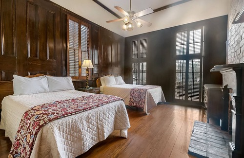 New Orleans Hotel | Duerme 20, 3 BLOQUES A BURBO Y ATRACCIONES DE TRIMESTRE FRANCÉS.