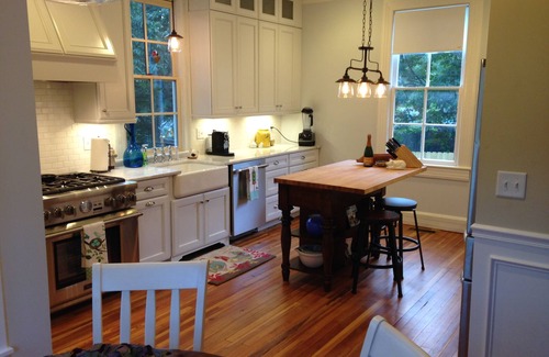 Falconhurst Casa | Hermosa victoriano! A pie de restaurantes, bares. Debe ponerse en contacto con el servicio de reserva.