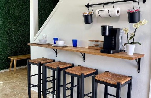 Jacksonville Beach Casa | Walk to Beach - Fully Renovated Modern Jax Beach Retreat