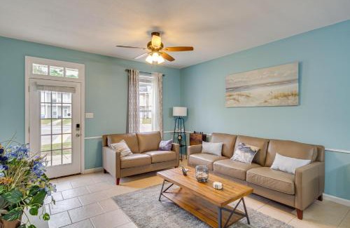 Gulfport Casa | Walk to Beach Gulfport Retreat with Patio