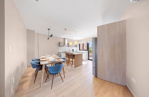 Tuscany Residence Aruba Apartamento | Walk to Beach & Ritz w/ 3BR at Porta al Sole 12 by Bocobay