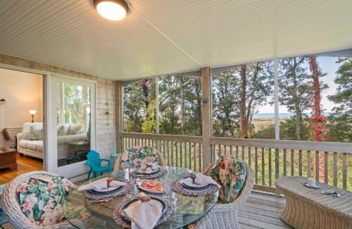 Brewster Casa | Walk to beach Secluded and private home and backyard