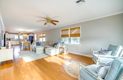 Brigantine Casa | Walk to Brigantine Beach Home with BBQ and Yard