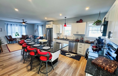 Gloucester Casa | Walk to DNTN/Beach/Beauport, Boat Island, New Home