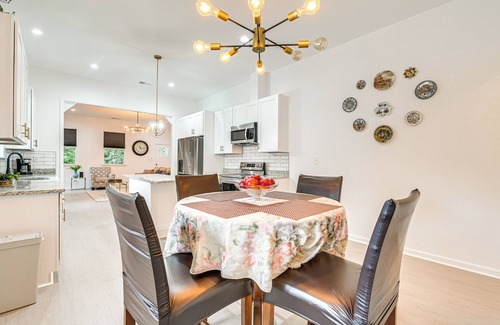 Hogansville Casa | Walk to Downtown! Modern Hogansville Home w/ Patio