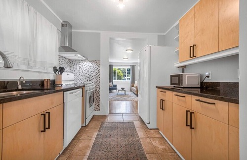 West Seattle Casa | Walk to Downtown West Seattle