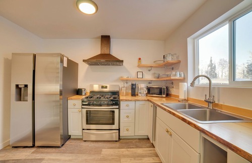 Sterling Casa | Walk to Kenai River: Forested Fisherman's Cabin!