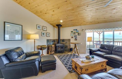 San Luis Casa | Walk to Lake Scenic Southern Colorado Escape!