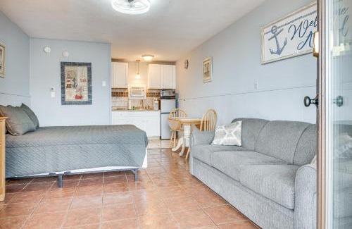 Old Orchard Beach Apartamento | Walk to Old Orchard Pier Cozy Beachfront Condo!