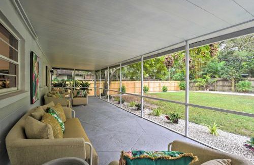 South Sarasota Casa | Walk to Restaurants Sarasota Home with Lanai!