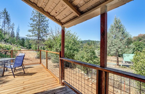 Lewiston Cabaña | Walk to River: Tranquil Home w/ Views in Lewiston