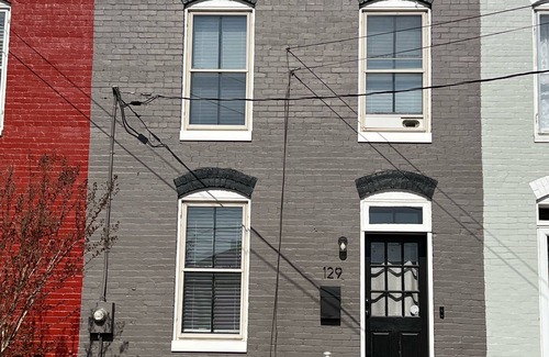Downtown Casa | Camina hasta el canal y el centro !!! Casa adosada totalmente renovada de 1880